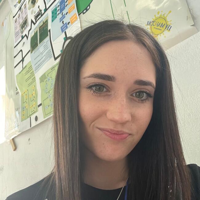 Babysitter in Santa Maria a Monte: Valentina