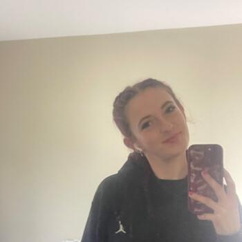 Babysitter in Christchurch: Lily