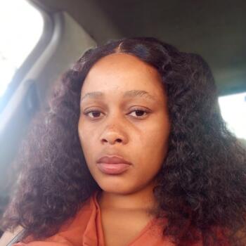 Nanny in Nongoma: Fezile Mbali