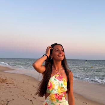 Babysitter in Rillieux-la-Pape: Marta