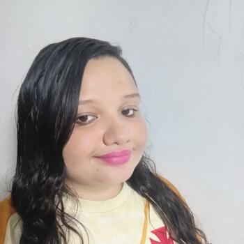 Babysitter in São Luís: Isabelle