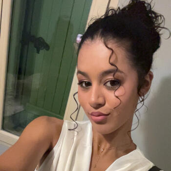 Baby-sitter Libourne: Laura