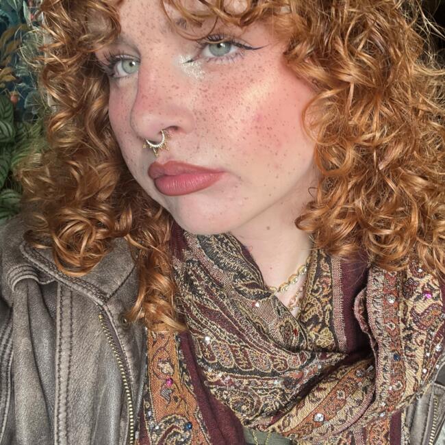 Babysitter in Angers: Lena