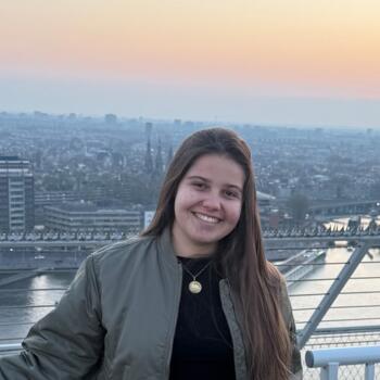 Oppas in Almere: Lara