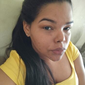 Babá Camaçari: Kamilla