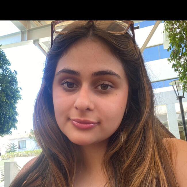 Babysitter in La Florida: Victoria