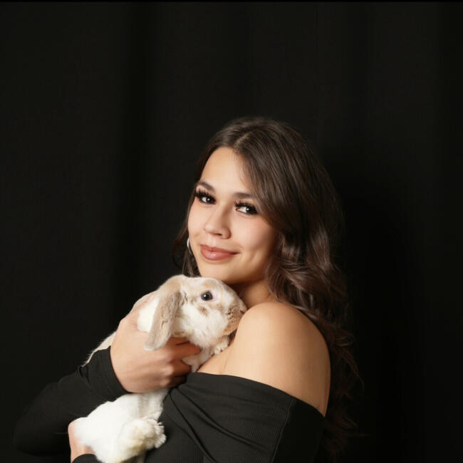 Babysitter in Burnaby: Hailey