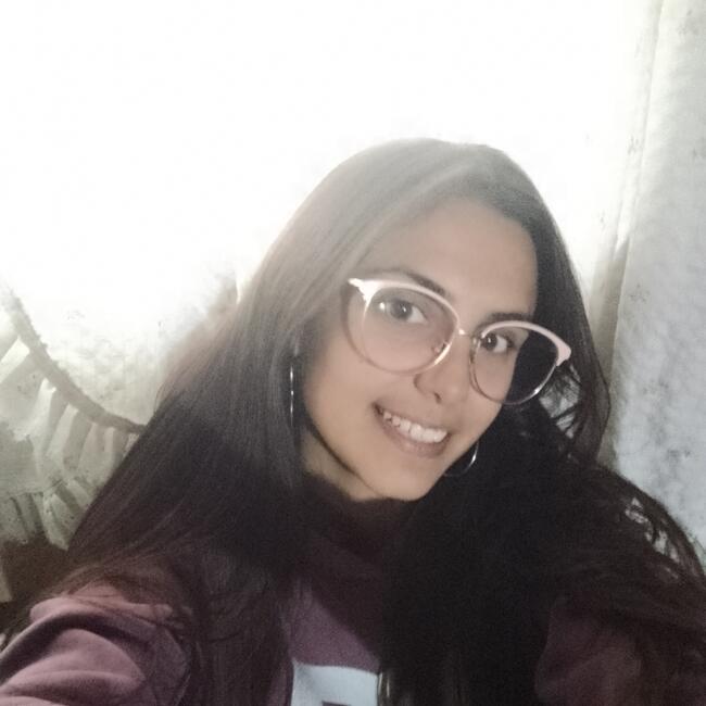 Niñera en San Miguel: Naomi