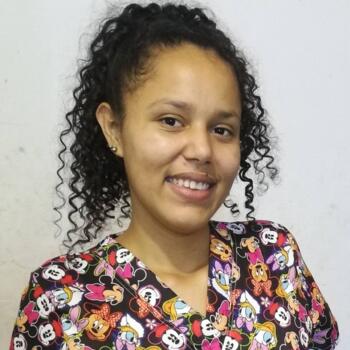 Niñera en Bogotá: Maria de los Ángeles