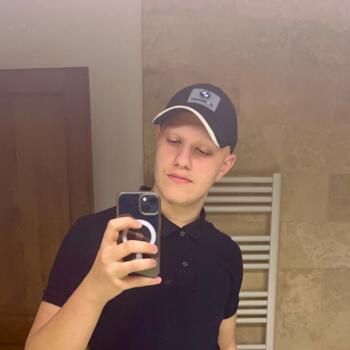 Babysitter in Valence: Yannis