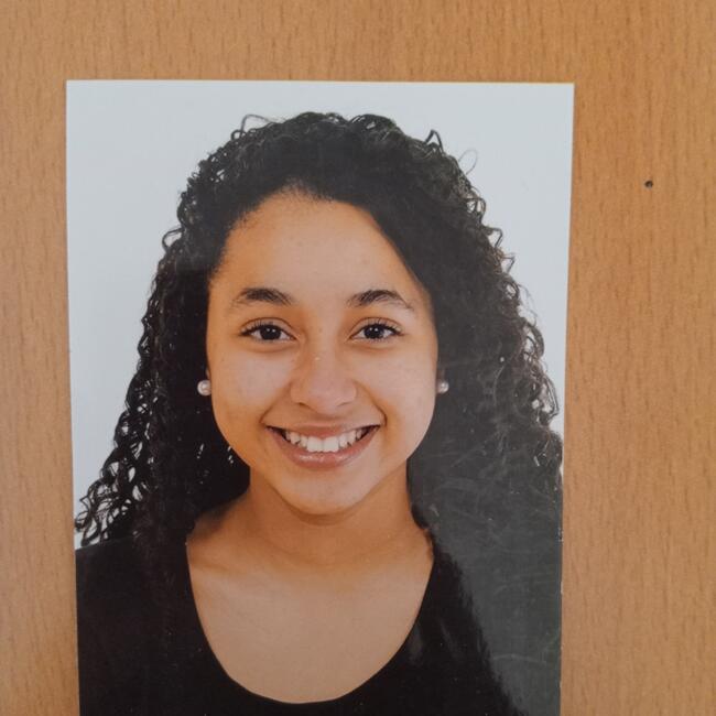 Canguro en Terrassa: Jasmin