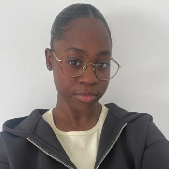 Babysitter in Saint-Sébastien-sur-Loire: Natacha