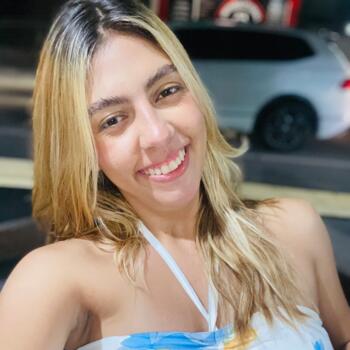 Babá em Balneário Camboriú: Maria Camilly