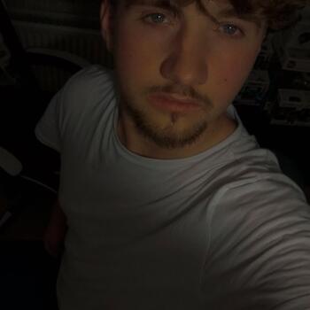 Babysitter in Croix: Lucas