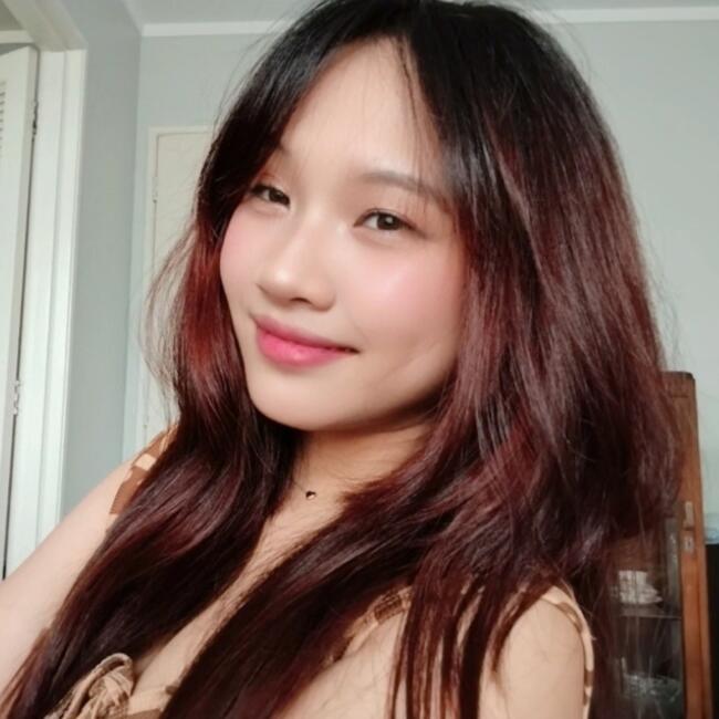 Babysitter in Hamilton: Vera