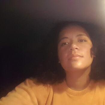 Babysitter in Hamilton: Marcia