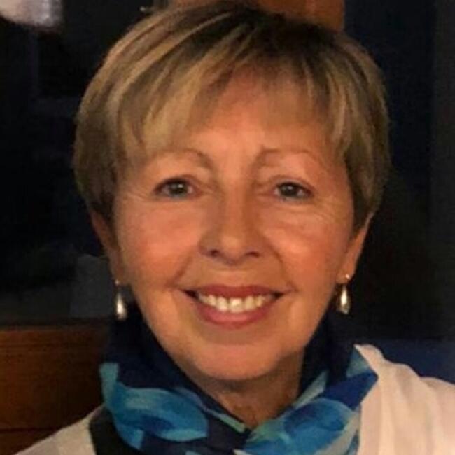 Babysitter in Sint-Niklaas: Lina