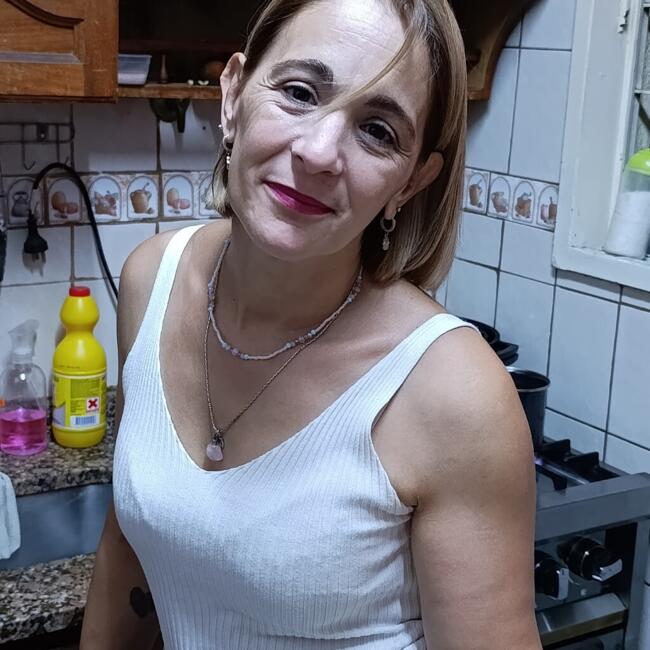 Niñera en González Catán: Eliana