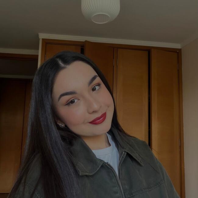 Babysitter in Santiago: Valentina Ignacia