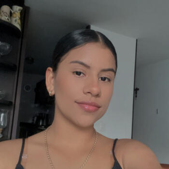 Baby-sitter in Cali: Karol