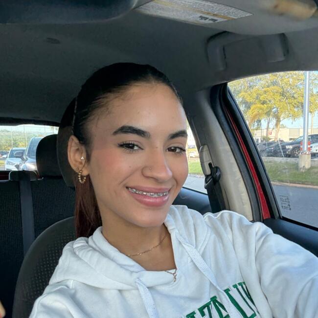 Babysitter in Valencia (Juncos): Yandrieliz