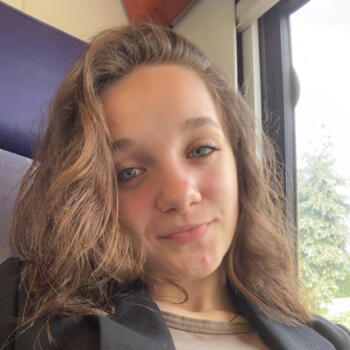 Babysitter in Pavilly: Léa