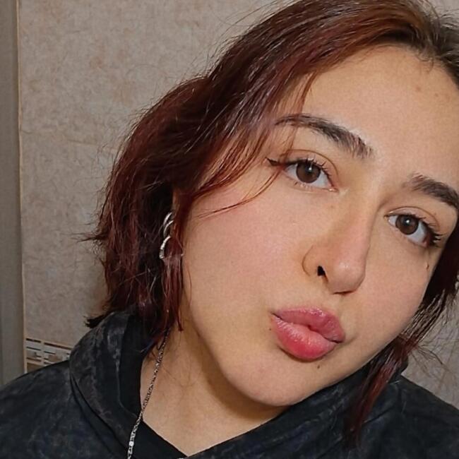 Babysitter in Rama Caída: Agustina