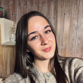 Baby-sitter Tourrettes: Lou-ann