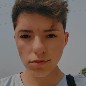 Babysitter in São Bento do Sul: Luana