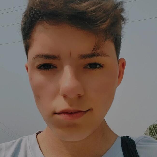 Babysitter in São Bento do Sul: Luana