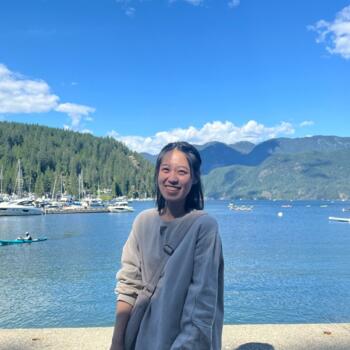 Babysitter in Vancouver: Aria