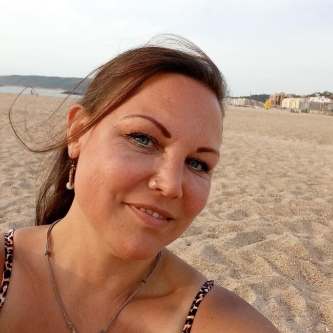 Trabalho de babysitting em Nazaré: Nadja