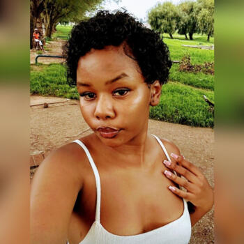 Babysitter in Soweto: Lwethu