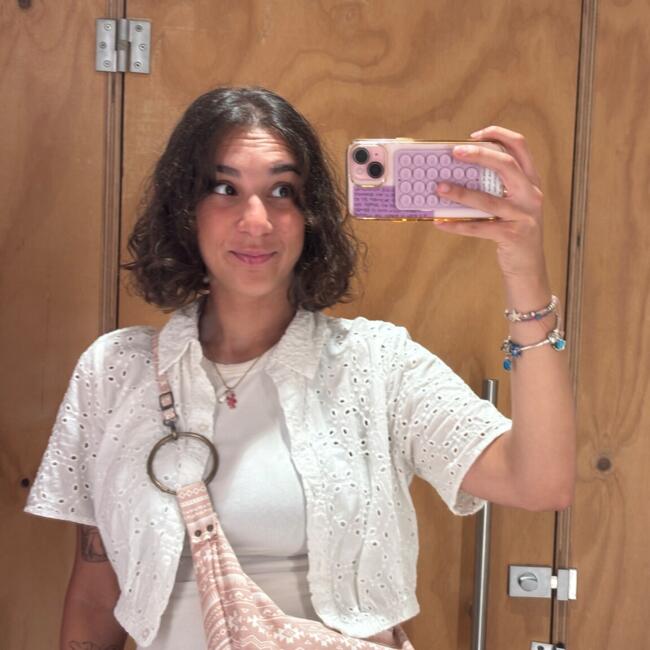 Babysitter in Sydney: Giulia