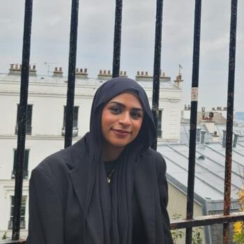 Babysitter in Asnières-sur-Seine: Maryam