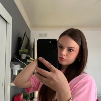 Baby-sitter Charmoy (Yonne): Melanie