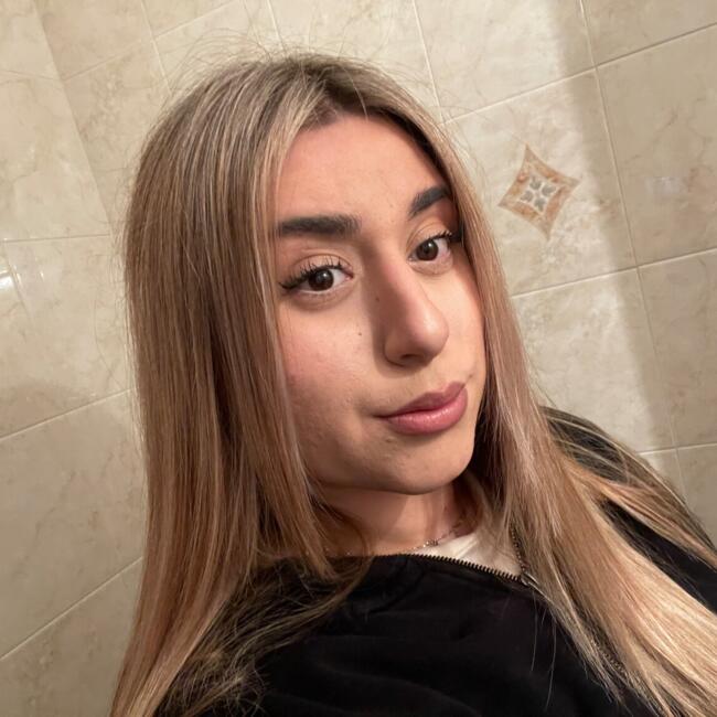 Babysitter in Saint-Julien-en-Genevois: Olga