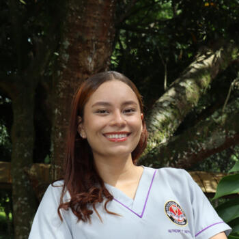 Babysitter Pereira: Laura isabella