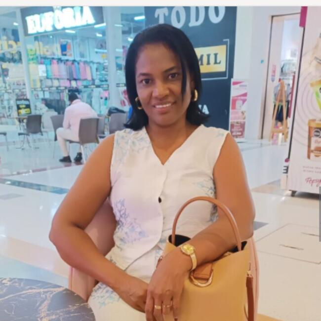 Babysitter in San Miguelito: Luzmery