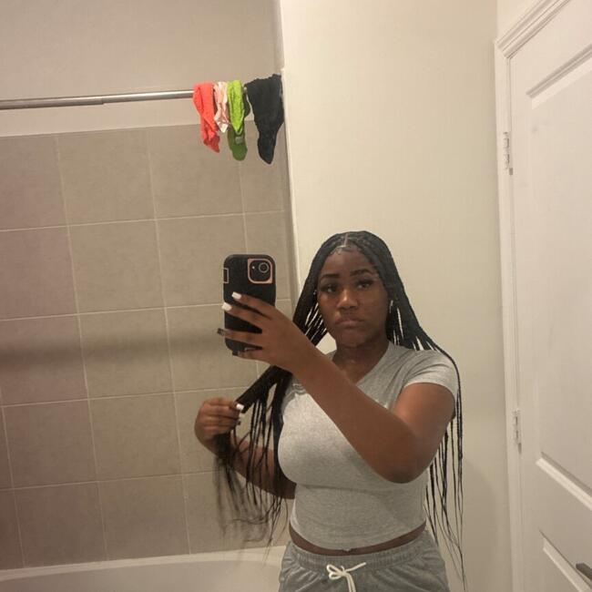 Babysitter in Homestead (Florida): Trenyla