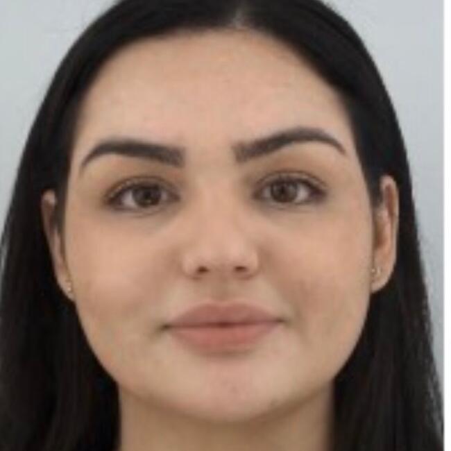 Babysitter in Puteaux: Meriem