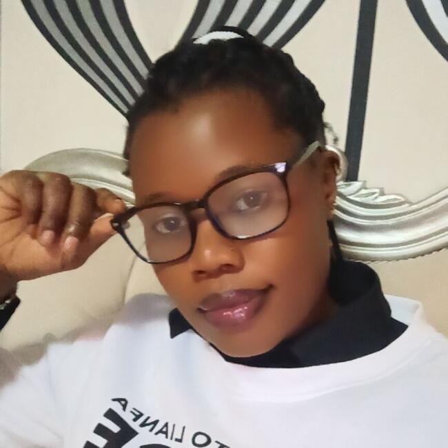 Babysitter in Riyadh: Rolline