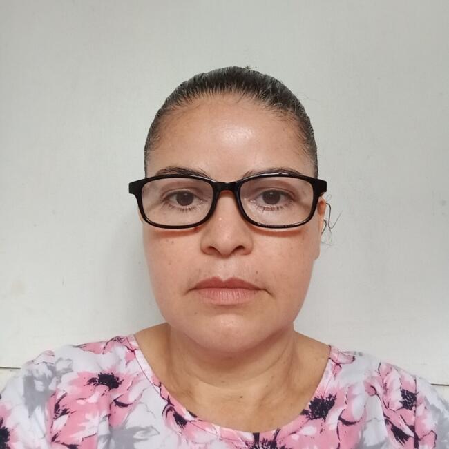 Babysitter in Jacó: Alba