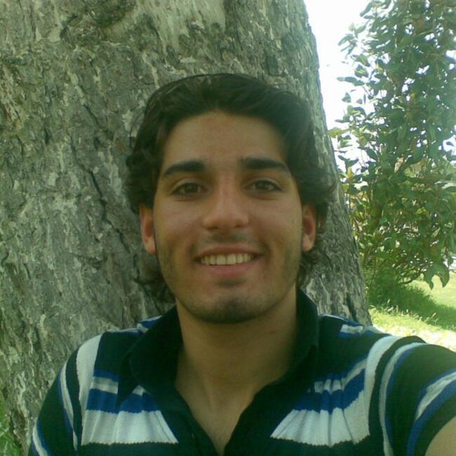 وظيفة جليسة أطفال في أبوظبي: Sundos