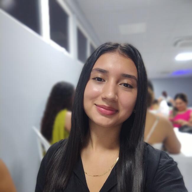 Babysitter in Puerto Caimito: Eymi