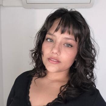 Babysitter in Sant Boi de Llobregat: Nicolle