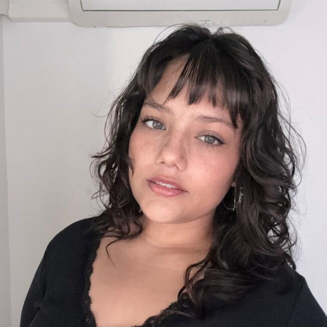Babysitter in Sant Boi de Llobregat: Nicolle
