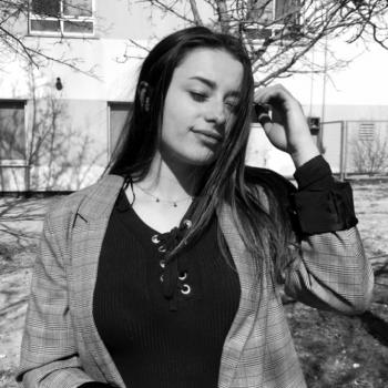 Babysitter in Bléré: Nolwenn