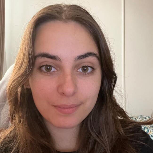 Babysitter in Saujon: Lou-Anne