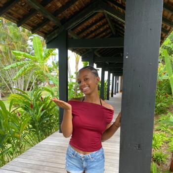 Babysitter in Vern-sur-Seiche: Keysia